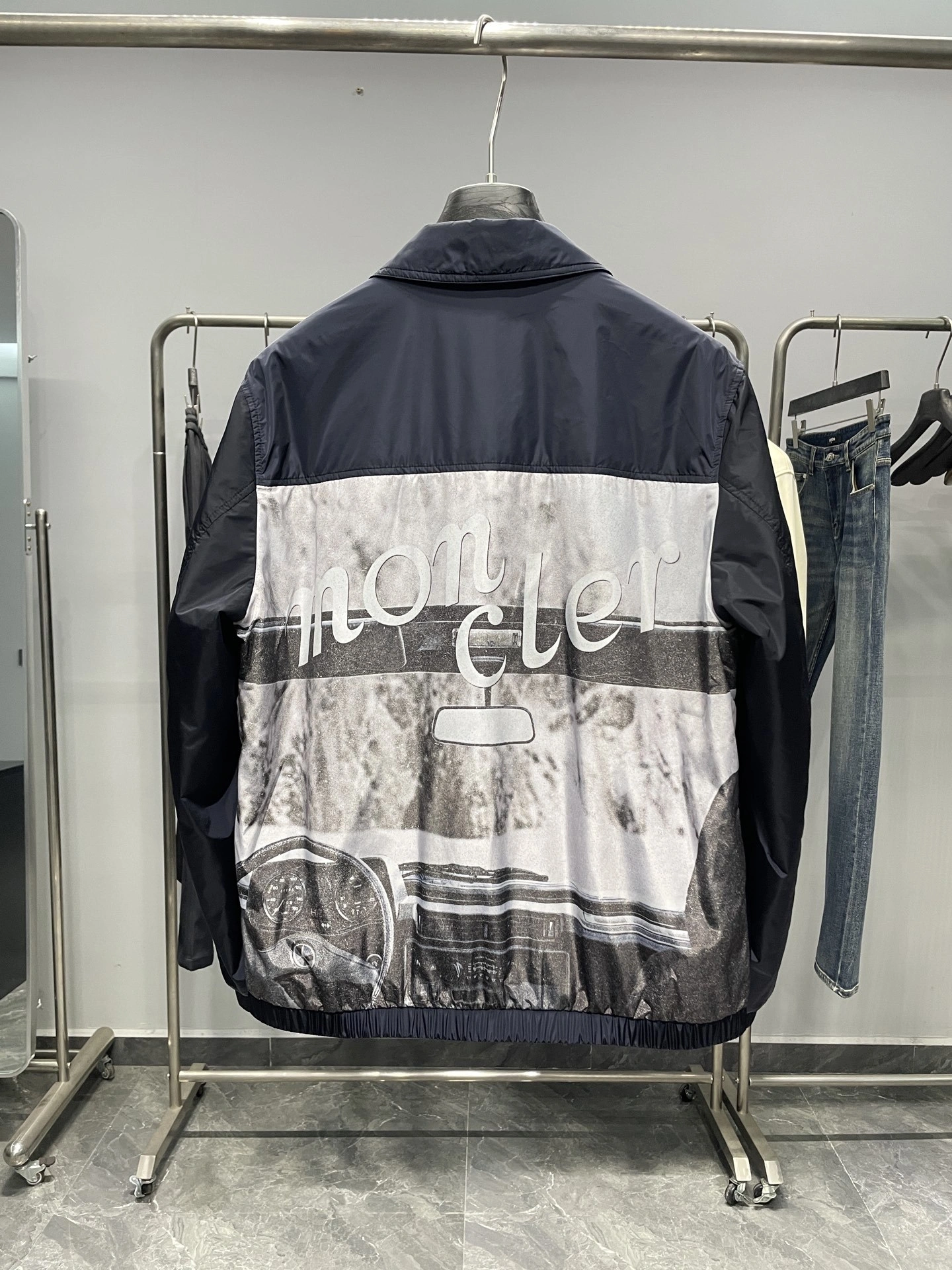 wg.luxury-- 7o9385r nylon item: E-F443J1639H